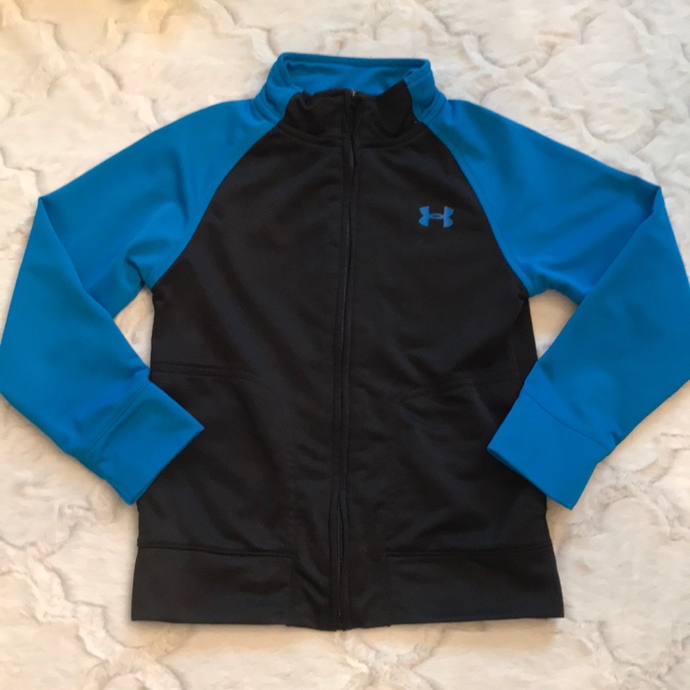 Under Armour youth zip up jacket size 5